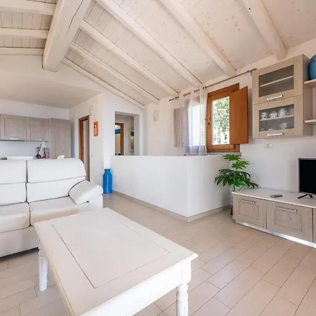 Holiday home Villa Annavi N9